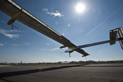 Solar Impulse airplane, green aircraft