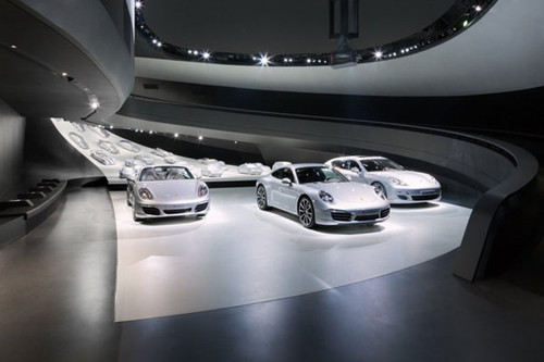 Porsche Pavilion, Porsche, HENN Architects, futurist architecture, Volkswagen, Germany, Volkswagen’s theme park
