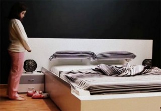 self-making bed