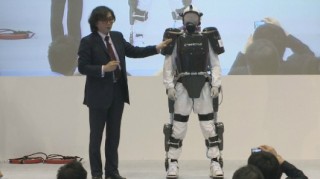 NEDO, Japanese robotics, Cyberdyne, CIT, robotic exoskeletons, Hybrid Assistive Limb exoskeleton, Japan Robot Week 2012, HAL exoskeleton,