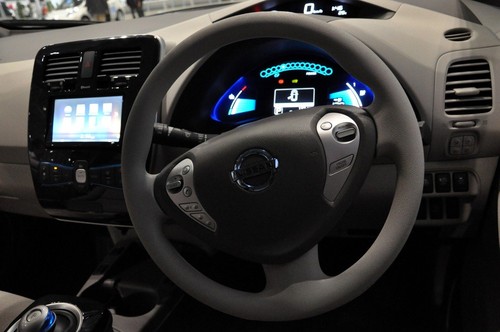 Nissan, NSC-2015, CEATEC, Japan, Leaf EV, Automated Valet Parking, Toru Futami, technology, futuristic car, concept vehicle