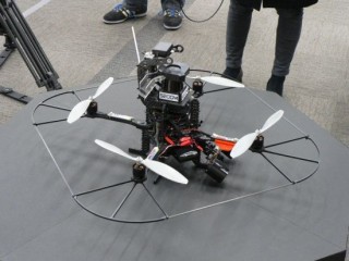 UAV, Secom, flying surveillance robot, quadcopter, flying robot, surveillance robot, robotics, future robots, futuristic robots