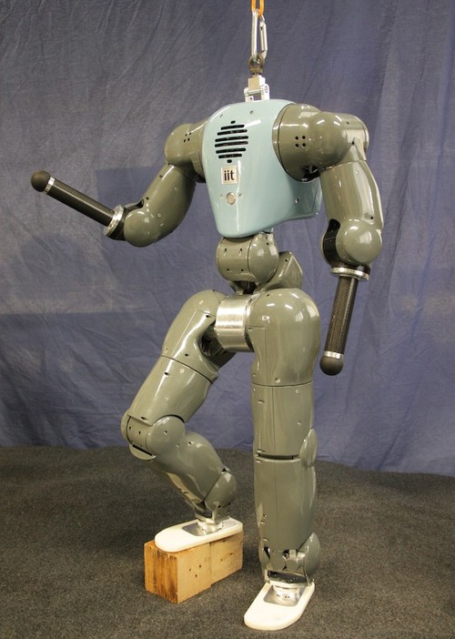 future, AMARSI, humanoid robots, compliant robots, robotics, robot concept, future robot, COMAN, COmpliant huMANoid, IIT, futuristic