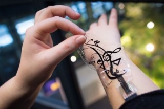 Futuristic Gadget - iSkin: Flexible, Stretchable and Visually Customizable On-Body Touch Sensors for Mobile Computing. Future Technology, Wearable Electronics