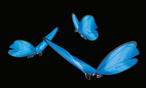 Futuristic Robot, Festo – eMotionButterflies – Ultralight Flying Objects With Collective Behaviour, Bionic Bugs, Insectoid Robots