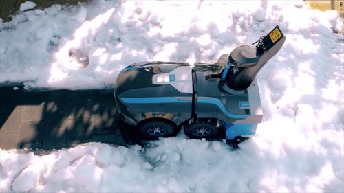 Kobi - the world’s first fully autonomous all-season garden robot. Home Robots