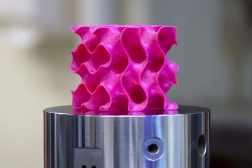 3D Printing, New Material, MIT Develops 3D Graphene Sponge That Is 10 Times Stronger Than Steel And Ultralight